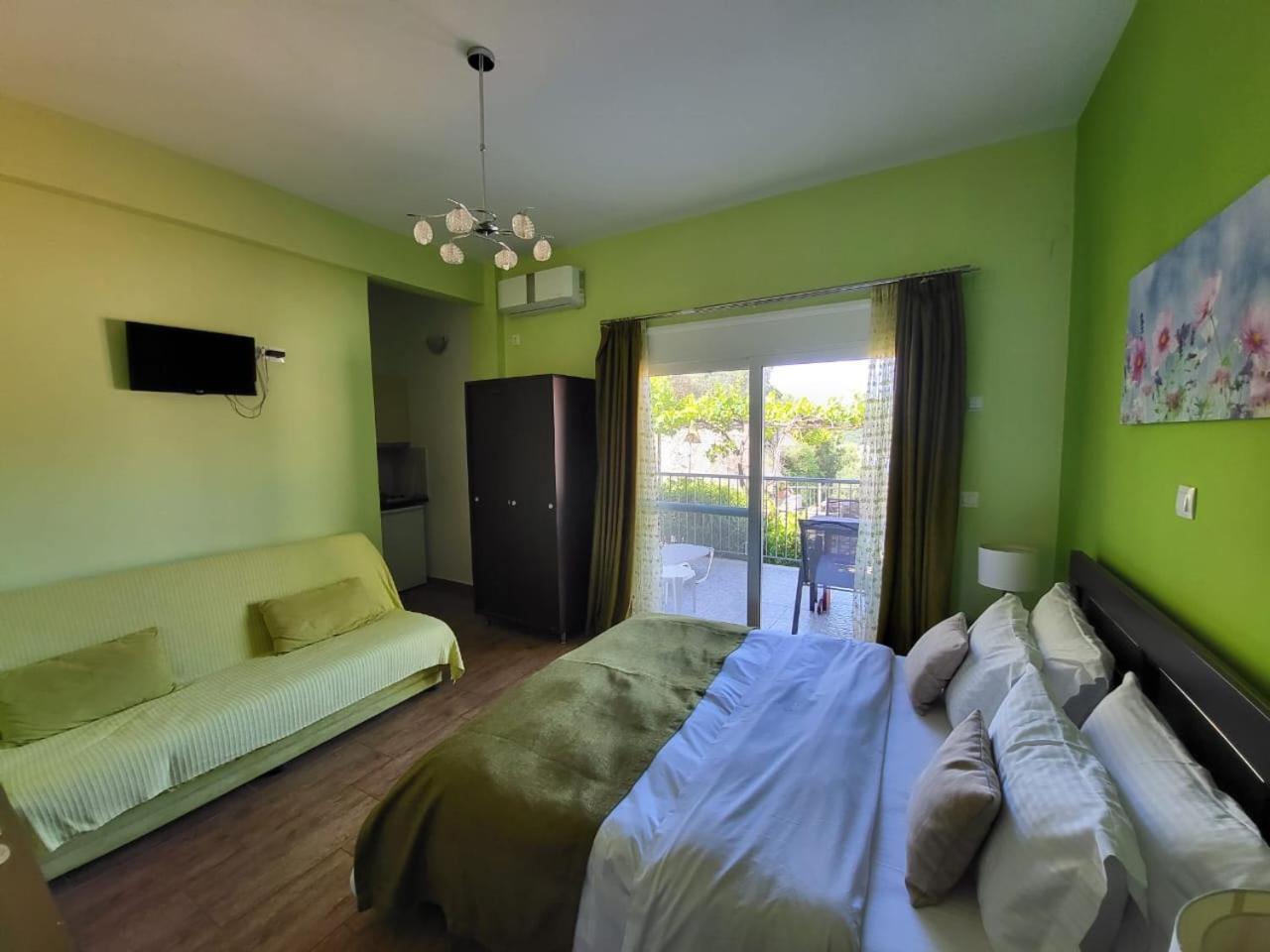 Paraskevi'S Luxury Studios Parga Exterior foto