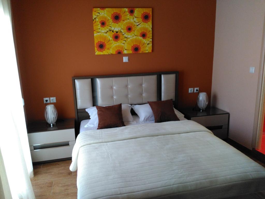Paraskevi'S Luxury Studios Parga Exterior foto